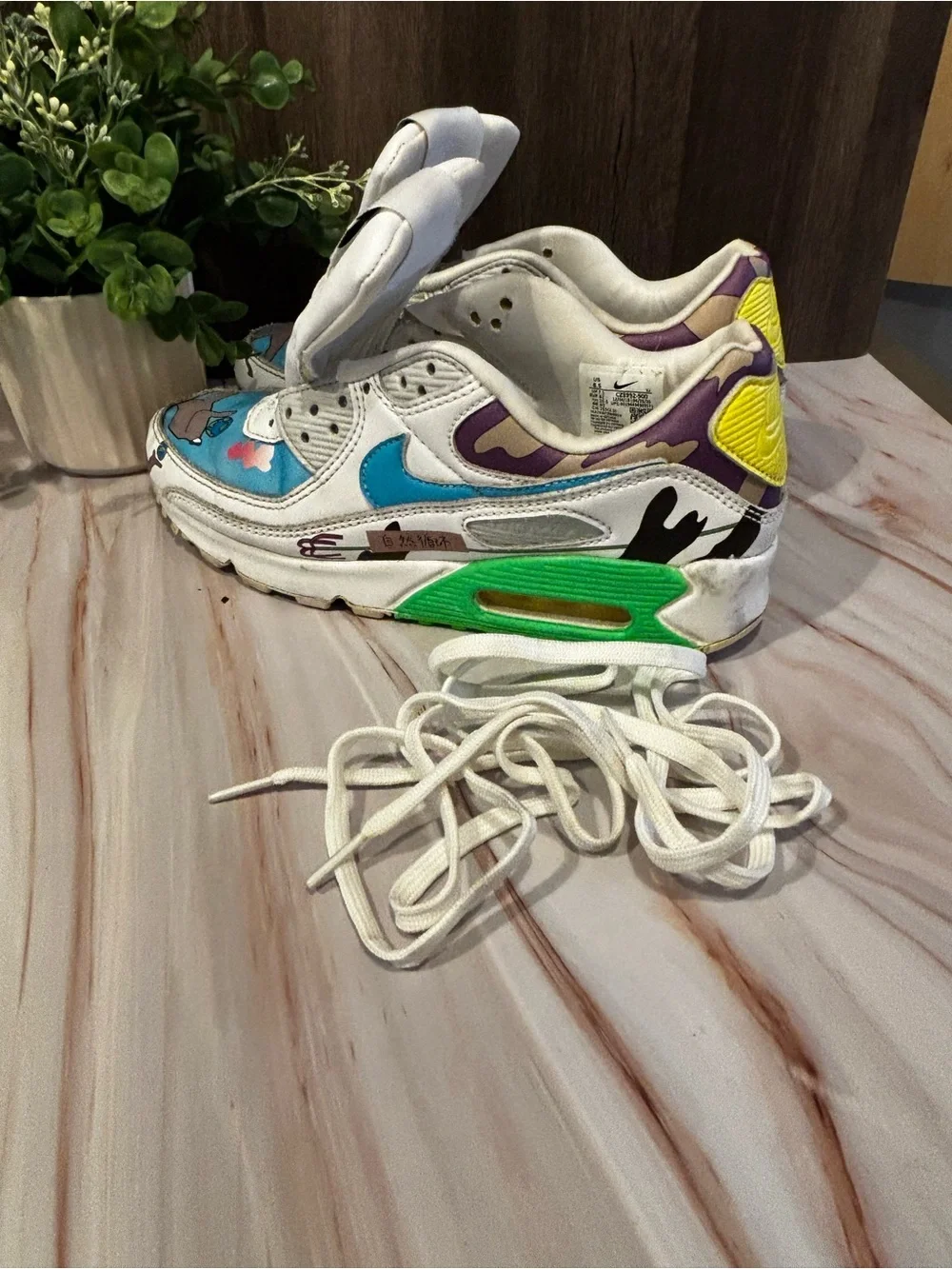 Nike White Teal Purple Green Graphic Low-Top Flats